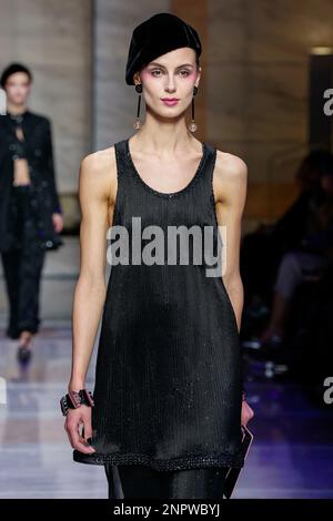 Milan, Italie. 26th févr. 2023. GIORGIO ARMANI piste automne-hiver 2023-2024 pendant la semaine de la mode de Milan le 2023 février - Milan; Italie 26/02/2023 crédit: dpa/Alay Live News Banque D'Images