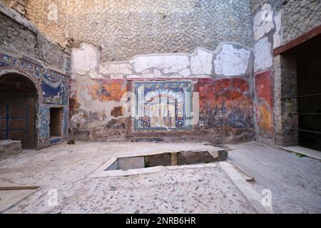 Une vue détaillée et complexe de la mosaïque de mosaïque murale à la Maison de Neptune et Amphitrite. À la ruine romaine ville archéologique, site de la ville de Banque D'Images