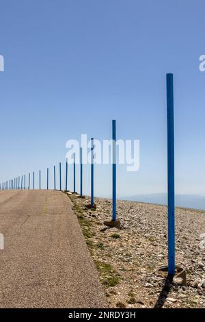 Paysage du Mont Ventoux (1 910 mètres) surnommé le géant de Provence ou le Mont Chauve. Région de PACA, France Banque D'Images