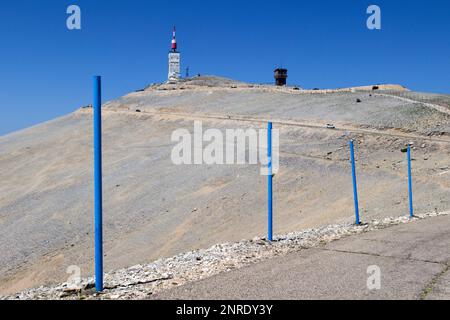 Paysage du Mont Ventoux (1 910 mètres) surnommé le géant de Provence ou le Mont Chauve. Région de PACA, France Banque D'Images