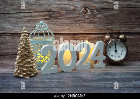 Décoration 2024 Bonnes Années Et De Noël Sur Le Fond En Bois Photo stock -  Image du décoratif, décembre: 205755468