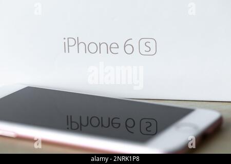 Smartphone iPhone 6s Banque D'Images