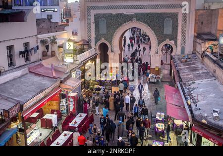 La porte Bab Bou Jeloud, Médina Fès,Maroc. Banque D'Images