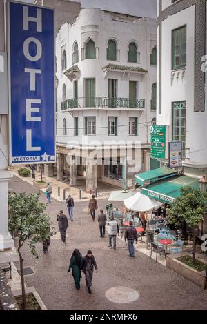L'architecture coloniale espagnole (El Ensanche), l'avenue Mohammed V, Tétouan. Maroc Banque D'Images