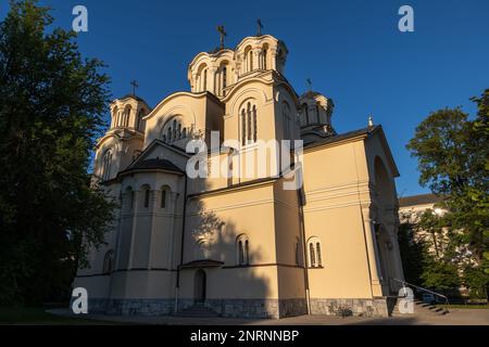 Église Saints Cyril et Methodius dans la ville de Ljubljana, Slovénie. Église orthodoxe orientale de 1936, architecture néo-byzantine (serbo-byzantine). Banque D'Images