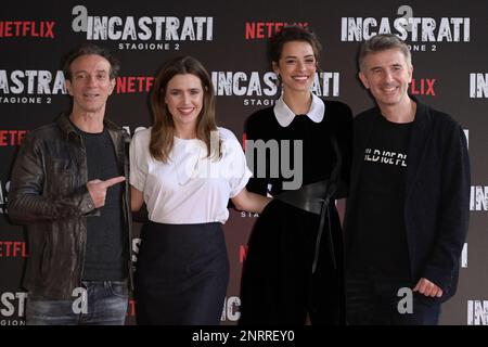 Rome, Italie. 27th févr. 2023. L-R Salvatore Ficarra, Anna Favella, Marianna Di Martino et Valentino Picone assistent à la séance photo de la série Netflix 'Incastreti 2' au Space Cinema Moderno. (Photo de Mario Cartelli/SOPA Images/Sipa USA) crédit: SIPA USA/Alay Live News Banque D'Images