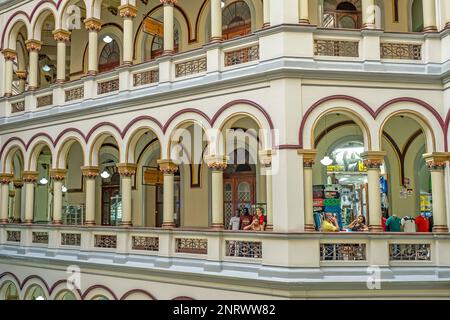 Palais National Mall, Centre Commercial Palacio Nacional, de shopping, de l'intérieur, Medellin, Colombie Banque D'Images