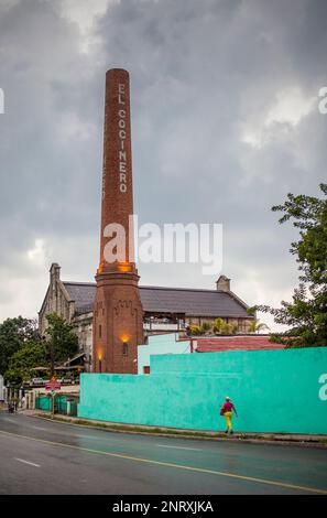 L'art cubain Factory, centre culturel, dans l'ancienne usine d'huile 'El Cocinero', dans la calle 11 con 26, quartier Vedado, La Habana, Cuba Banque D'Images