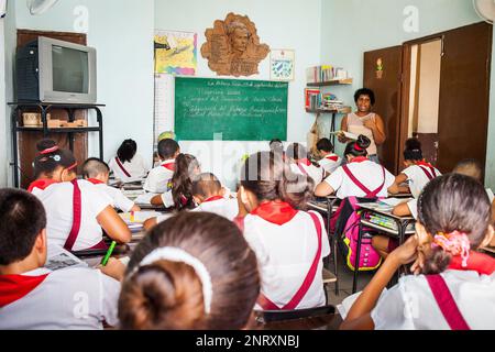 Salle de classe à l'école élémentaire Jose Marti, dans la Vieille Havane, Habana Vieja, La Habana, Cuba Banque D'Images