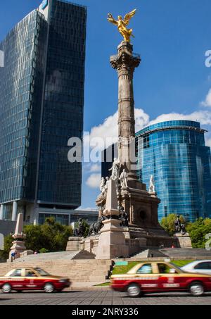 Monument, Golden angel, l'Avenue Reforma, Mexico, Mexique Banque D'Images