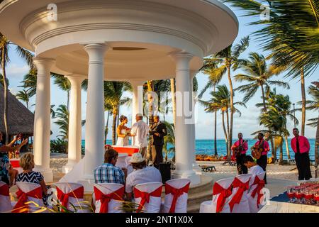 Mariage, Barcelo Bavaro Beach Resort, Punta Cana, République Dominicaine Banque D'Images