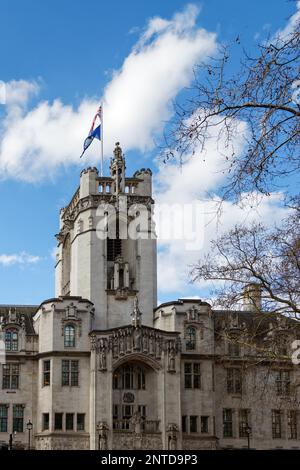 Londres/UK - MARS 21 : Façade de la Cour Suprême du Royaume-Uni à Londres le 21 mars 2018 Banque D'Images