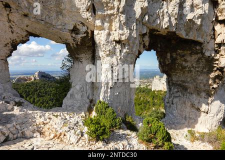 Les Alpilles, Bouches-du-Rhône, Alpilles, Provence, France Banque D'Images