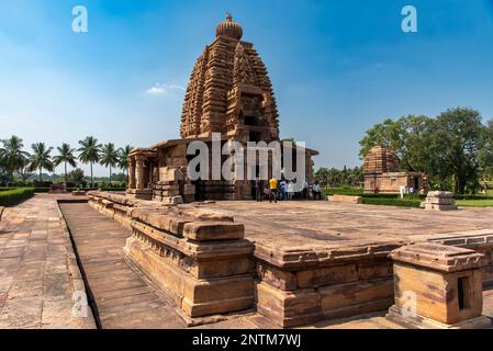 Le temple de Galaganatha à Pattadakal, également appelé Raktapura a été construit pendant le règne de la dynastie des Chaloukya et est un site classé au patrimoine mondial de l'UNESCO. Banque D'Images