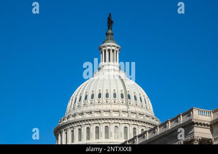 Dôme du bâtiment du capitole des États-Unis à Washington DC. Banque D'Images