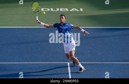 Dubaï, Émirats arabes Unis. 28 février 2023, Dubaï, Émirats arabes Unis. 28 février 2023, Maxime Cressy (Etats-Unis) vs Felix Auger Aliassime (CAN) en action lors de leur ATP 500 Dubai Duty Free tennis Championships 2023 R32 match sur 28 février 2023 à Dubaï, Émirats Arabes Unis. Photo de Victor Fraile / Power Sport Images Banque D'Images