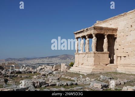 L'Erechtheion ou Temple d'Athena Polias, un ancien temple-telestérion grec Ionique sur le côté nord de l'Acropole, Athènes, qui était principalement Banque D'Images