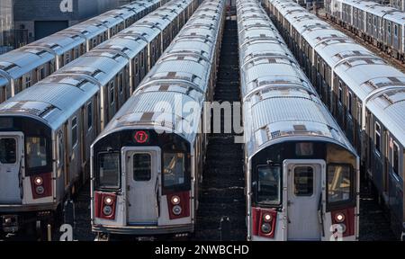 Dépôt de métro à Queens - photographie de voyage Banque D'Images