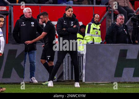 UTRECHT, PAYS-BAS - FÉVRIER 28: Entraîneur en chef Chris de Graaf de SV Spakenburg pendant le match final de la coupe KNVB TOTO néerlandaise entre le FC Utrecht et SV Spakenburg au Stadion Galgenwaard sur 28 février 2023 à Utrecht, pays-Bas (photo de Ben gal/Orange Pictures) Banque D'Images