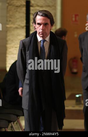 Madrid, Espagne. 28th févr. 2023. José María Aznar assiste à l'ouverture de l'exposition 'Madrid in the Abello Collection' à la Real Casa de Correos à Madrid. Crédit : SOPA Images Limited/Alamy Live News Banque D'Images