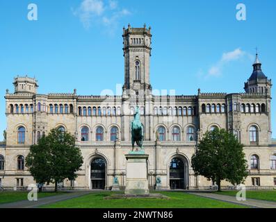 Bâtiment principal de l'Université de Hanovre ou de Leibniz Universitaet à Hanovre, en Allemagne Banque D'Images