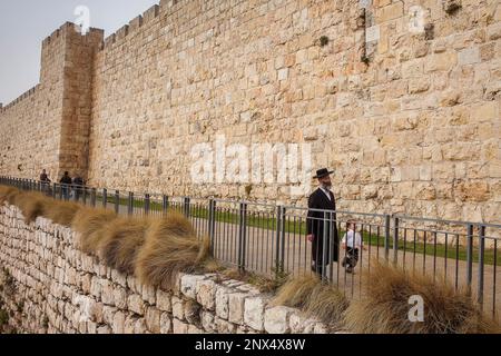 Mur de la ville de Jérusalem près de la porte de Jaffa, vieille ville, Jérusalem, Israël. Banque D'Images