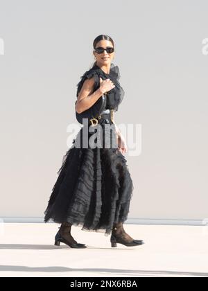 Paris, France -February 27, 2019: Street style outfit - Camila Coelho  before a fashion show during Paris Fashion Week - PFWFW19 Stock Photo -  Alamy