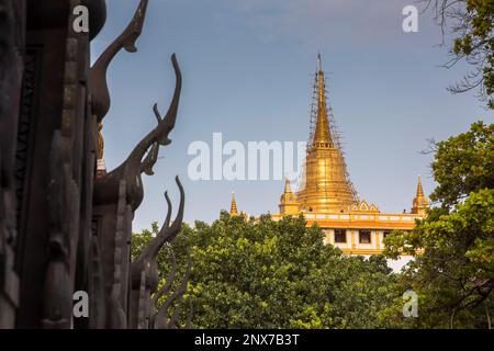 Temple Wat Saket, à Golden Mount, Bangkok, Thaïlande Banque D'Images