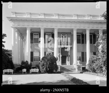 Cowles Coleman O'Neal House, Macon, comté de Bibb, Géorgie. Carnegie Etude de l'architecture du Sud. États-Unis, Géorgie, Bibb County, Macon, Columns, Portiques, porches, portes et embrasures, balcons. Banque D'Images