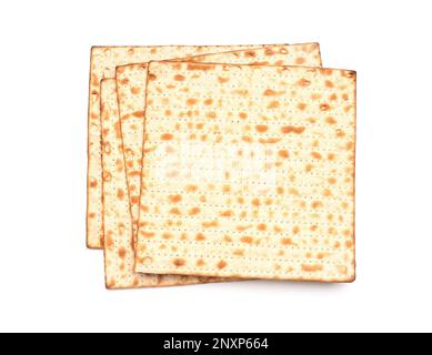 matza juif à pain plat pour la Pâque isolé sur fond blanc Banque D'Images