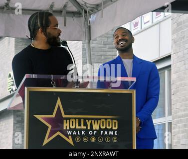 Los Angeles, États-Unis. 01st mars 2023. L'acteur Michael B. Jordan (R) réagit aux commentaires du réalisateur Ryan Coogler après avoir reçu la star de 51st sur le Hollywood Walk of Fame lors d'une cérémonie de dévoilement à Los Angeles mercredi, 1 mars 2023. Photo de Jim Ruymen/UPI crédit: UPI/Alay Live News Banque D'Images