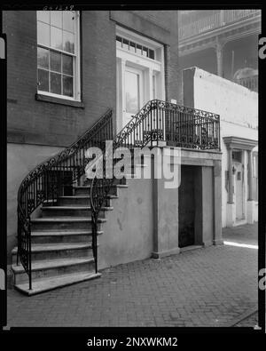 117 Jones Street, West, Savannah, Chatham County, Géorgie. Carnegie Etude de l'architecture du Sud. États-Unis, Géorgie, Chatham County, Savannah, Ironwork, Escaliers. Banque D'Images