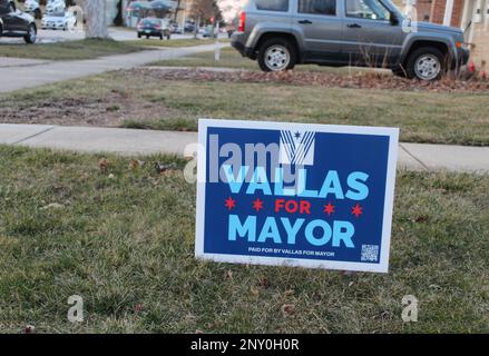 Vallas pour la pelouse du maire signe avec la circulation de rue à Chicago Banque D'Images