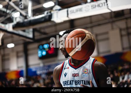 L'équipe de basket-ball de GB mens perd en Belgique 59- 88 lors d'une qualification à la coupe du monde FIBA à Newcastle vertu Arena le 24 février 2023. GB Amin Adamu. copyright caroljmoir/Alamy Banque D'Images