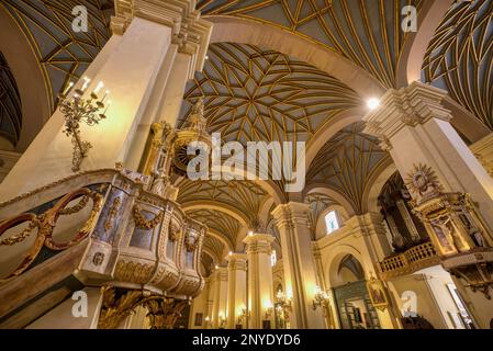 Basilique Cathédrale métropolitaine de Lima, chaire de vérité, Lima, Pérou Banque D'Images