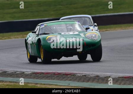 Andrew Smith, Marcos 1800GT, HSCC Historic Road Sports Championship, vingt minutes de course avec des sports de production et des voitures GT qui ont été construites Banque D'Images