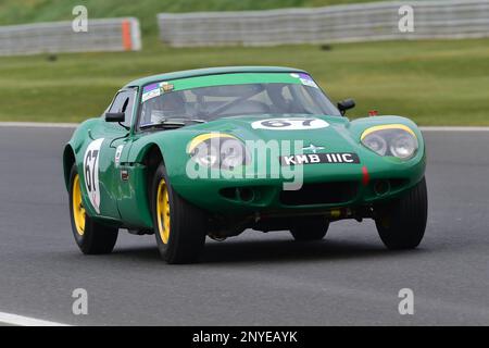 Andrew Smith, Marcos 1800GT, HSCC Historic Road Sports Championship, vingt minutes de course avec des sports de production et des voitures GT qui ont été construites Banque D'Images