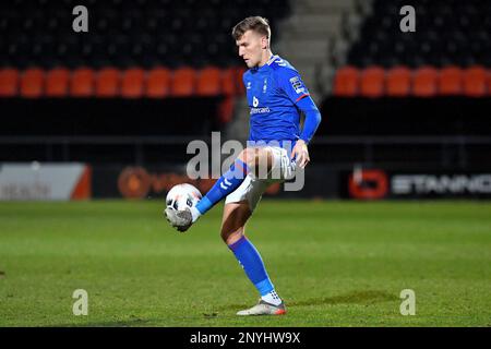 Mark Kitching du club de football de l'Association Athlétique d'Oldham lors du match de la Vanarama National League entre Barnett et Oldham Athletic au stade Underhill, Londres, le mardi 28th février 2023. (Photo : Eddie Garvey | ACTUALITÉS MI) Credit : ACTUALITÉS MI et sport /Actualités Alay Live Banque D'Images