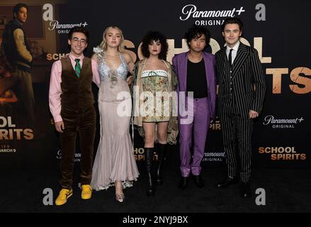 Los Angeles, États-Unis. 01st mars 2023. Nick Pugliese, Peyton List, Sarah Yarkin, Kristian Flores, et Spencer MacPherson assistent aux arrivées de la première de l'école Paramount Spirits au Masonic Lodge de Los Angeles, CA sur 1 mars 2023. (Photo de Corine Solberg/Sipa USA) crédit: SIPA USA/Alay Live News Banque D'Images