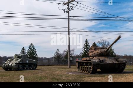 Les chars américains de la deuxième Guerre mondiale exposés à l'extérieur du General George Patton Museum of leadership de fort KNOX, Kentucky, États-Unis Banque D'Images