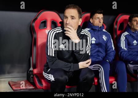 Séville, Espagne. 26th, février 2023. L'entraîneur-chef Jagoba Arrasate d'Osasuna vu pendant le match LaLiga Santander entre Sevilla FC et Osasuna à l'Estadio Ramon Sanchez Pizjuan à Séville. (Crédit photo: Gonzales photo - Jesus Ruiz Medina). Banque D'Images