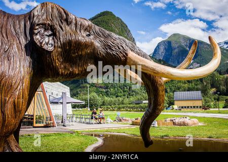 Le mammouth, à Glacier Museum ou Norsk Bremuseum, Fjaerland sur le Sognefjord, Sogn og Fjordane, Norvège Banque D'Images
