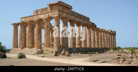 Selinunte était une ancienne ville située sur la côte sud-ouest de la Sicile. Le Temple d'Athéna et le Temple du Dioscuri sont célèbres. Banque D'Images