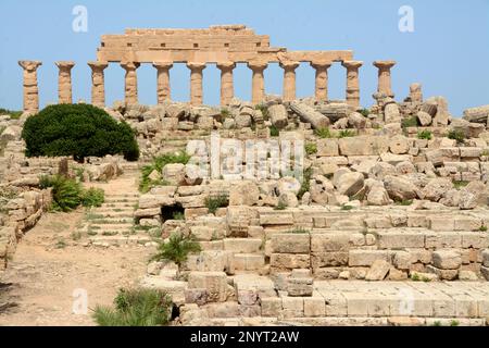 Selinunte était une ancienne ville située sur la côte sud-ouest de la Sicile. Le Temple d'Athéna et le Temple du Dioscuri sont célèbres. Banque D'Images