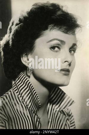 L'actrice allemande Ursula Thiess dans le film The Americano, USA 1955 Banque D'Images