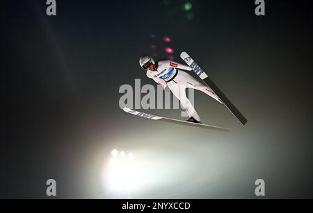 Planica, Slovénie. 02nd mars 2023. Ski nordique: Championnat du monde, saut à ski - grande colline, hommes, qualification. Piotr Zyla de Pologne en action. Credit: Daniel Karmann/dpa/Alay Live News Banque D'Images