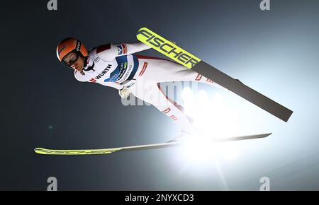 Planica, Slovénie. 02nd mars 2023. Ski nordique: Championnat du monde, saut à ski - grande colline, hommes, qualification. Stefan Kraft d'Autriche en action. Credit: Daniel Karmann/dpa/Alay Live News Banque D'Images