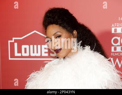 1er mars 2023 - Beverly Hills, Californie, États-Unis : Angela Bassett à la 14e cérémonie annuelle des AAFCA Awards qui s'est tenue au Beverly Wilshire, Un hôtel four Seasons à Beverly Hills. Banque D'Images