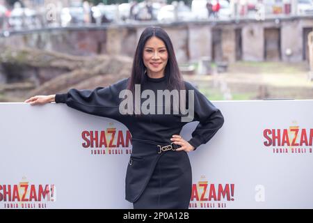 2 mars 2023, Rome, Italie: L'actrice Lucy Liu assiste au photocall du film 'Shazam! Fureur des Dieuxs'' au Palazzo Manfredi à Rome (Credit image: © Matteo Nardone/Pacific Press via ZUMA Press Wire) USAGE ÉDITORIAL SEULEMENT! Non destiné À un usage commercial ! Banque D'Images