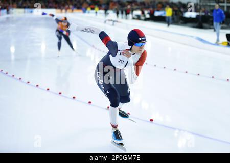 Heerenveen, pays-Bas. 2nd mars 2023. Martina Sablikova, de la République tchèque, participe à la compétition de patinage de vitesse féminin 3000m du jour 1 des Championnats du monde de patinage de vitesse de l'UIP à Heerenveen, aux pays-Bas, au 2 mars 2023. Credit: Zheng Huansong/Xinhua/Alay Live News Banque D'Images